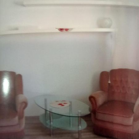 Апартаменты Geri Apartman Хевиз Экстерьер фото